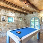 Vila Giselle - Oasis Among Olive Trees
